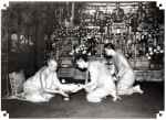  15-17 May 1967: Yang dipermuliakan disambut yang dimuliakan Somdet Phra Yod Kaew, pemimpin tertinggi kerajaan Laos, yang pernah mengunjungi Thailand sebagai perwakilan dari Sesepuh yang dipermuliakan Thailand di Ruang Uposatha Wat Bovoranives Vihara.